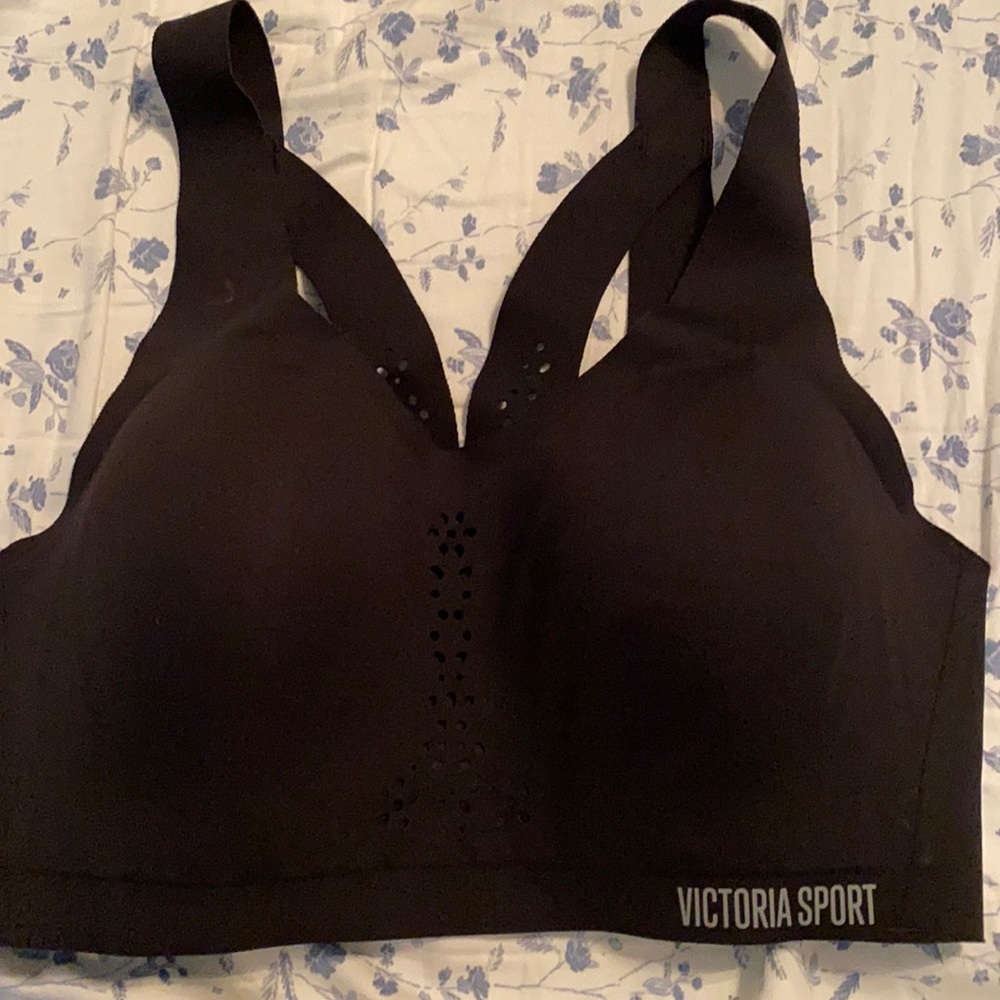 Victoria secret sports bra - brand new.